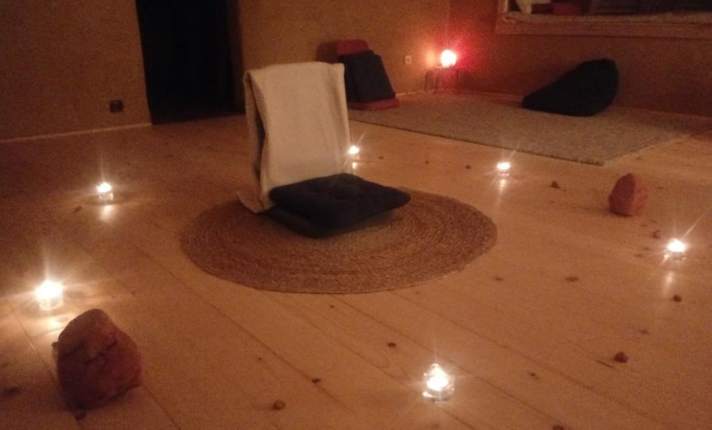 Zvok tišine Mina Kunstelj 768 02